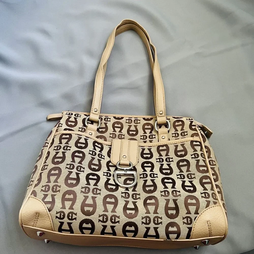 Vintage Etienne Aigner Logo Collection Tan Brown Handbag Shoulder Bag Purse